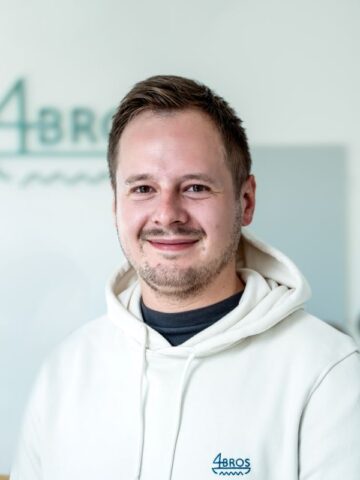 Róbert